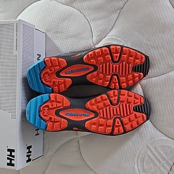 NWT Helly Hansen Tech Performance Athletic W Trackside 3 HT Sneakers Shoes Sz 7 - Picture 3 of 7